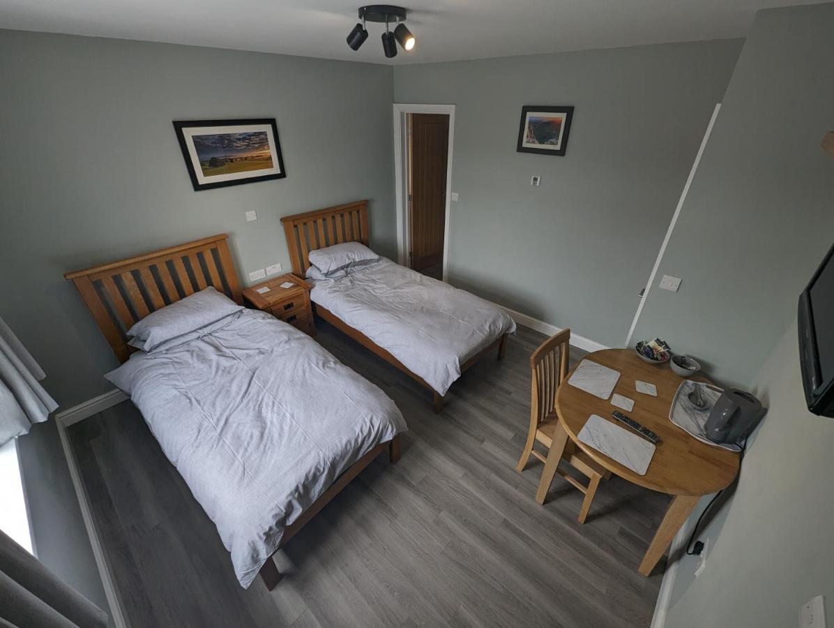 Wassells House Accommodation Чеддер Экстерьер фото